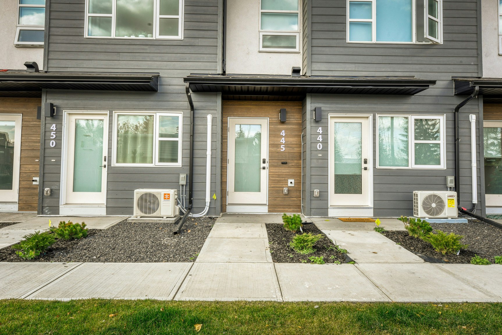 210-6527 36th Avenue NW, Calgary, AB, T3B 1T6 - 6