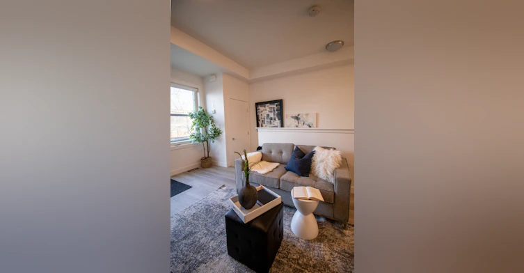 310-6527 36th Avenue NW, Calgary, AB, T3B 1T6 - 3