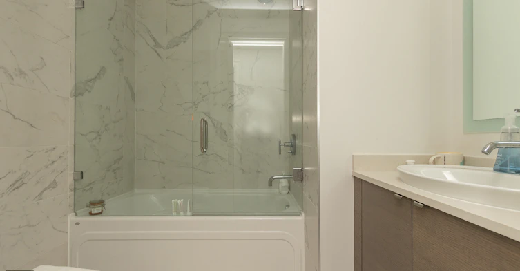 4460 Ross Crescent, West Vancouver, BC, V7W 1B2 - 17