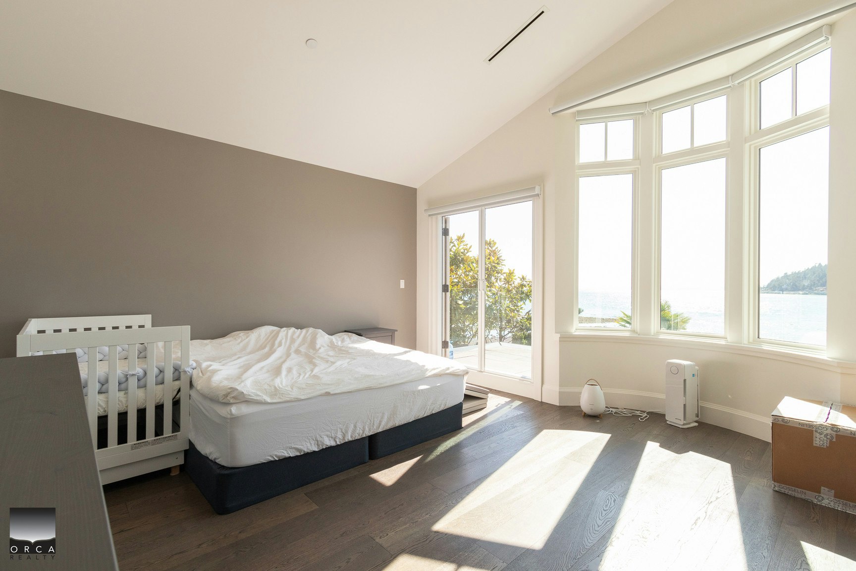 4460 Ross Crescent, West Vancouver, BC, V7W 1B2 - 5