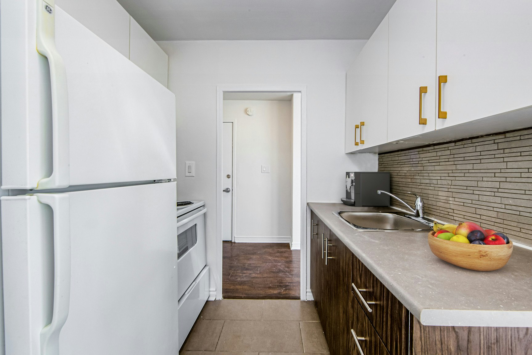 0902-587 Avenue Road, Toronto, ON, M4V 2K3 - 4