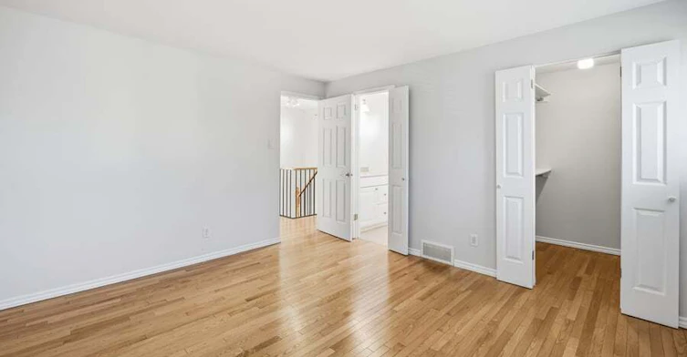 7922 Decarie Drive, Ottawa, ON, K1C 2K3 - 7
