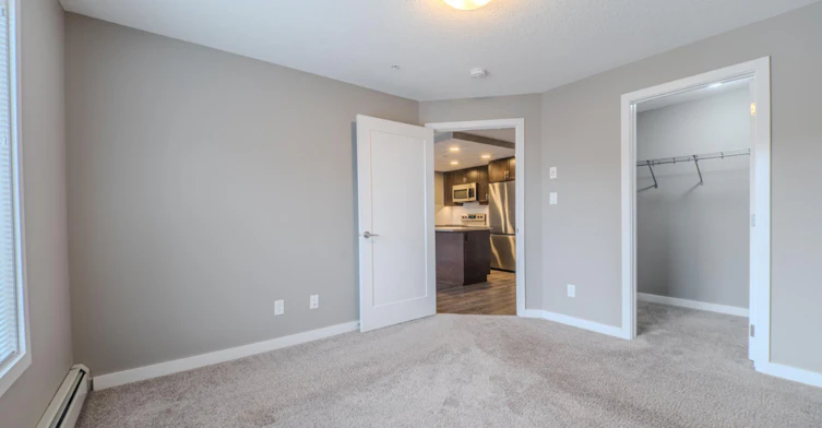 Melrose III-722 43a Avenue NW, Edmonton, AB, T6T 2K5 - 8