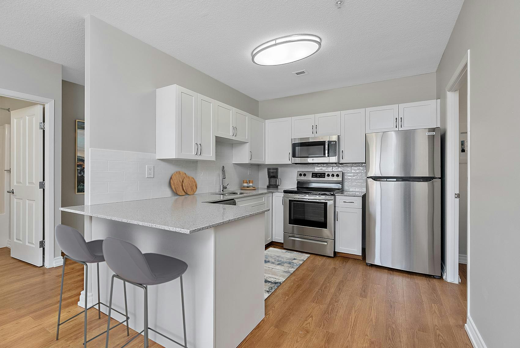 10001 Bellamy Hill, Edmonton, AB, T5J 3B6 - 10