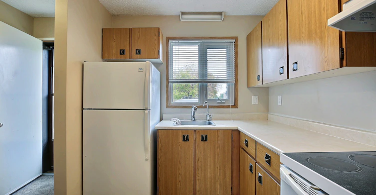 6451 Rochdale Boulevard, Regina, SK, S4X 2Z1 - 12
