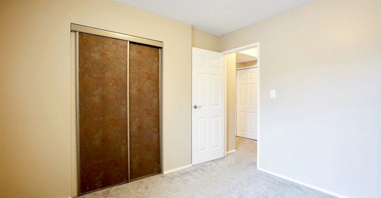 6451 Rochdale Boulevard, Regina, SK, S4X 2Z1 - 7