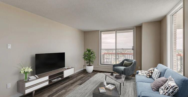 10333 121 Street NW, Edmonton, AB, T5N 1L1 - 2
