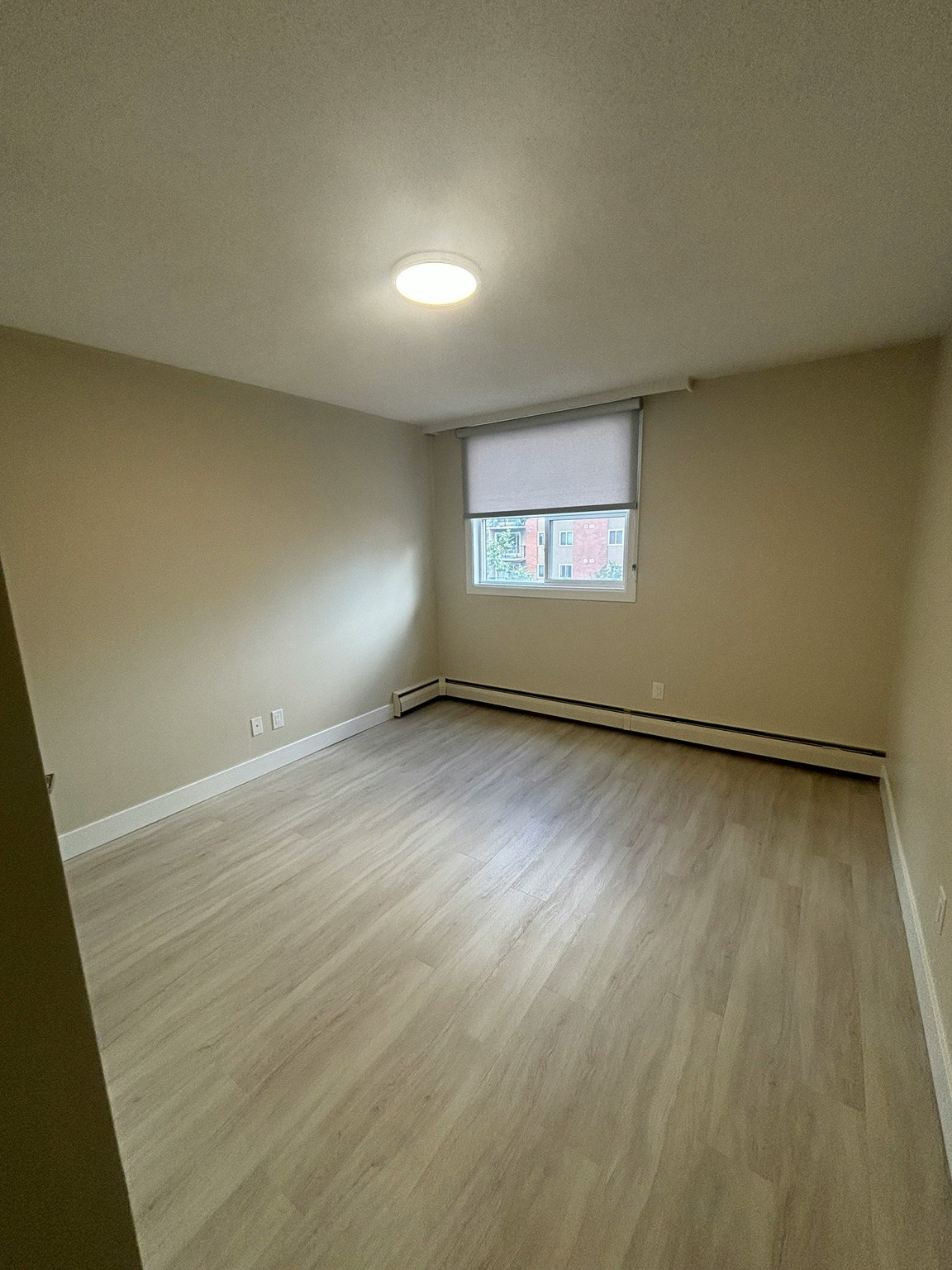 815 14 Avenue SW, Calgary, AB, T2R 0N5 - 6
