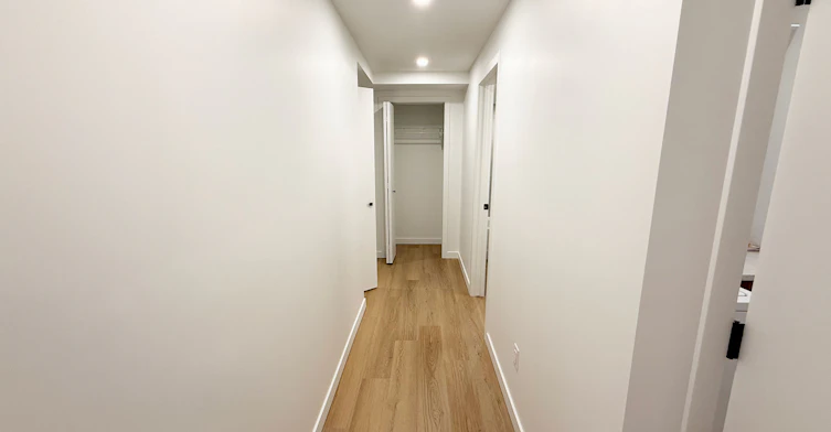 815 14 Avenue SW, Calgary, AB, T2R 0N5 - 7
