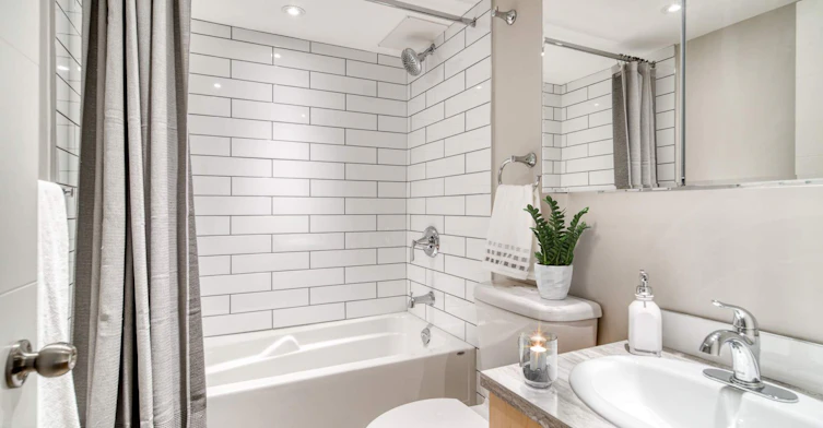 815 14 Avenue SW, Calgary, AB, T2R 0N5 - 5