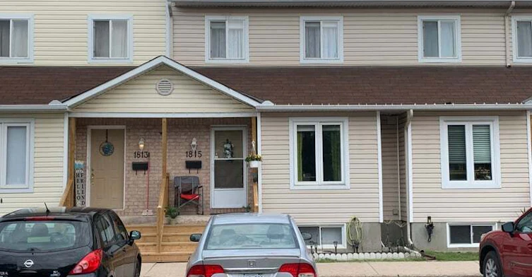 1815 Loranger Court, Ottawa, ON, K1C 7H7