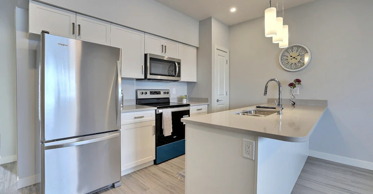 210-5111 Primrose Green Drive E, Regina, SK, S4V 3Y2
