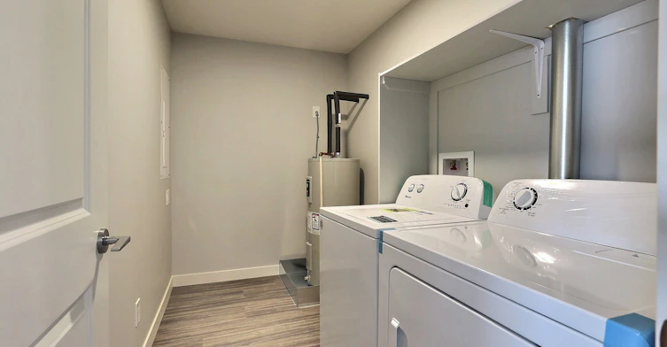 207-5111 Primrose Green Drive E, Regina, SK, S4V 3Y2 - 13