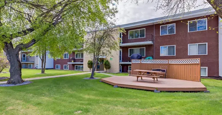 03-4821 46 Street, Red Deer, AB, T4N 1N1 - 7
