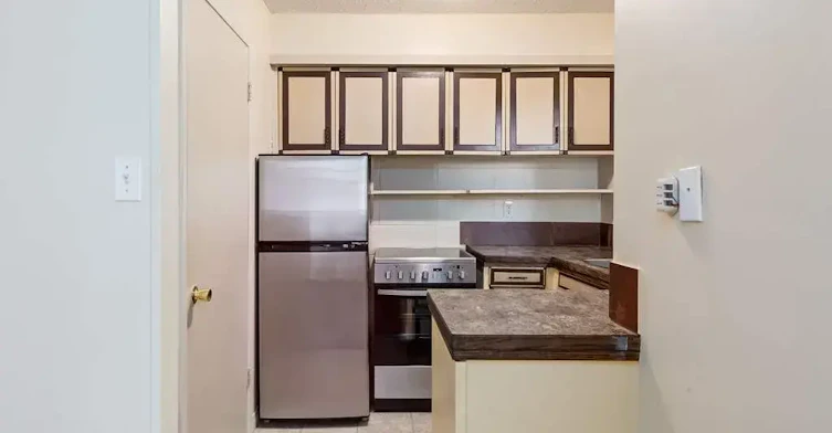 04-4514 48 Avenue, Red Deer, AB, T9N 1T1 - 8