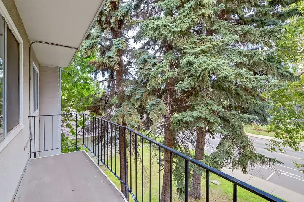 04-4514 48 Avenue, Red Deer, AB, T9N 1T1 - 6