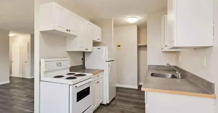 05-3901 50a Avenue, Red Deer, AB, T4N 4E5 - 10