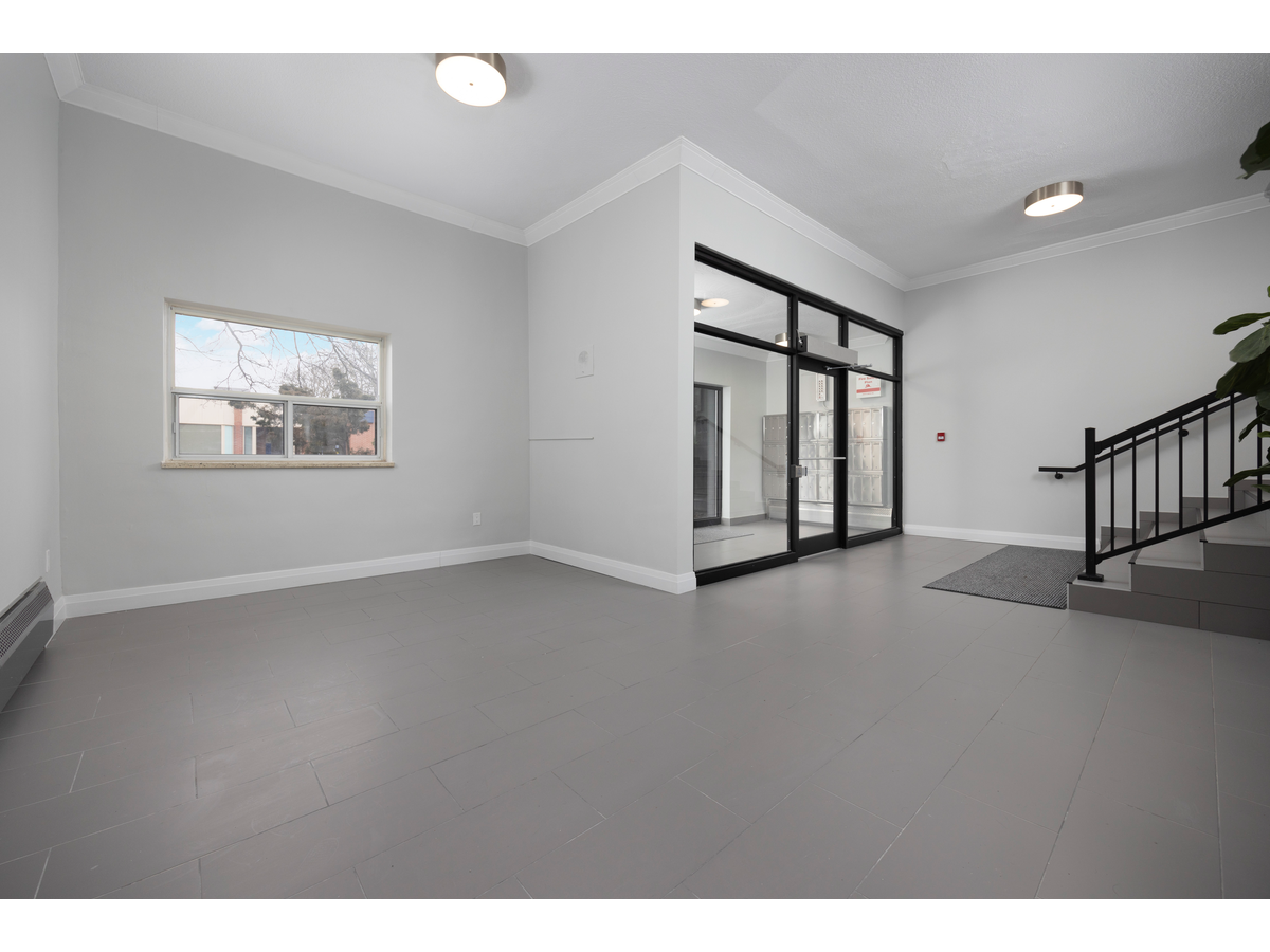 0503-190 Queen Street South, Mississauga, ON, L5M 1L3 - 11