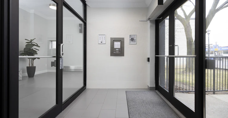 0102-190 Queen Street South, Mississauga, ON, L5M 1L3 - 20