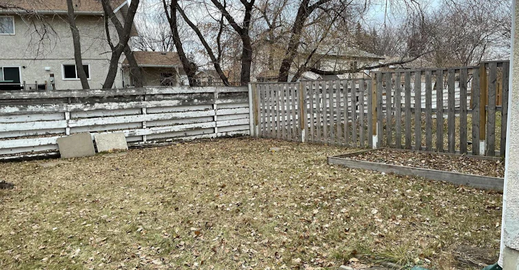 207 Thomson Avenue, Regina, SK, S4N 5L2 - 7