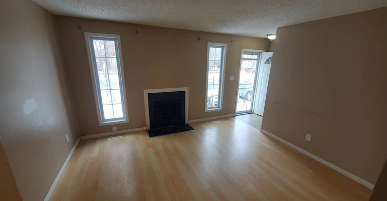 207 Thomson Avenue, Regina, SK, S4N 5L2 - 10