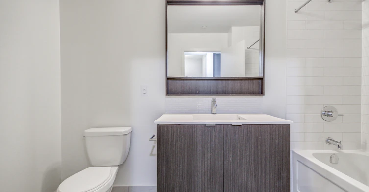 508-2550 Eglinton Avenue W, Mississauga, ON, L5M 0Y2 - 8