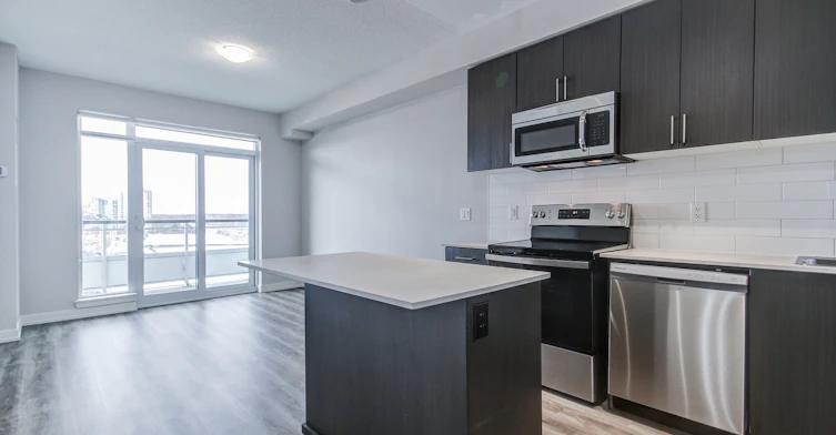 508-2550 Eglinton Avenue W, Mississauga, ON, L5M 0Y2