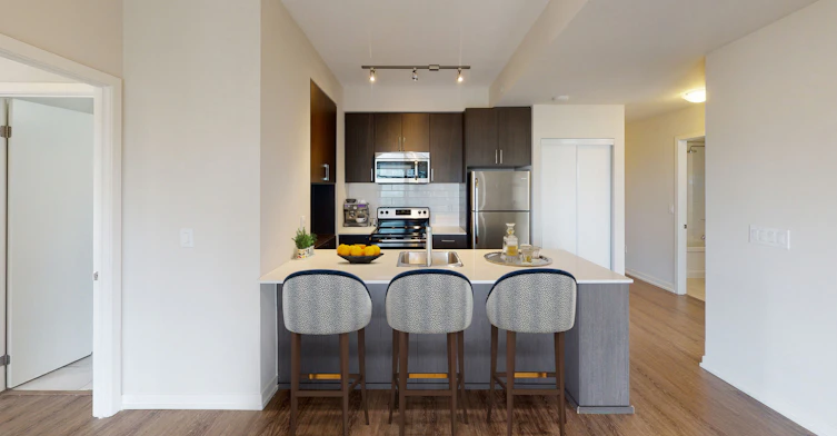 703-2550 Eglinton Avenue W, Mississauga, ON, L5M 0Y2 - 2