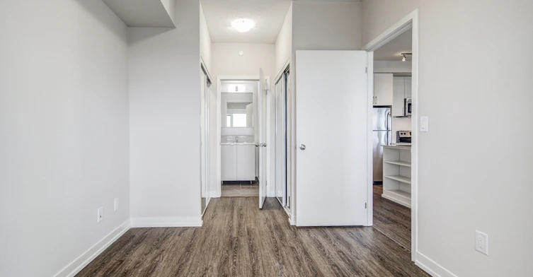 1310-2550 Eglinton Avenue W, Mississauga, ON, L5M 0Y2 - 10