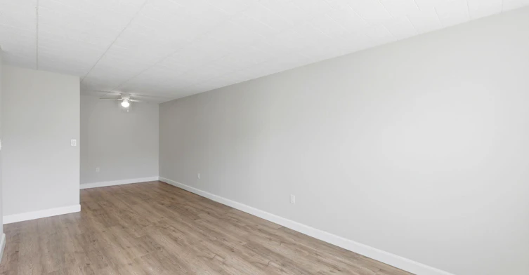 100 Mcfarlane Avenue, Chatham-Kent, ON, N7L 2K4 - 11