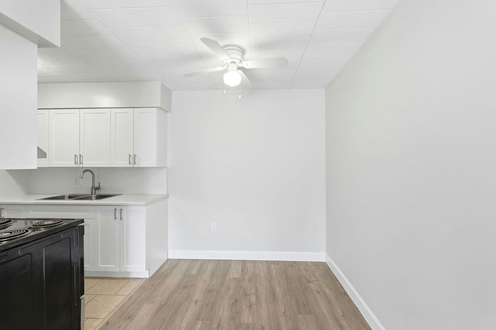 100 Mcfarlane Avenue, Chatham-Kent, ON, N7L 2K4 - 17