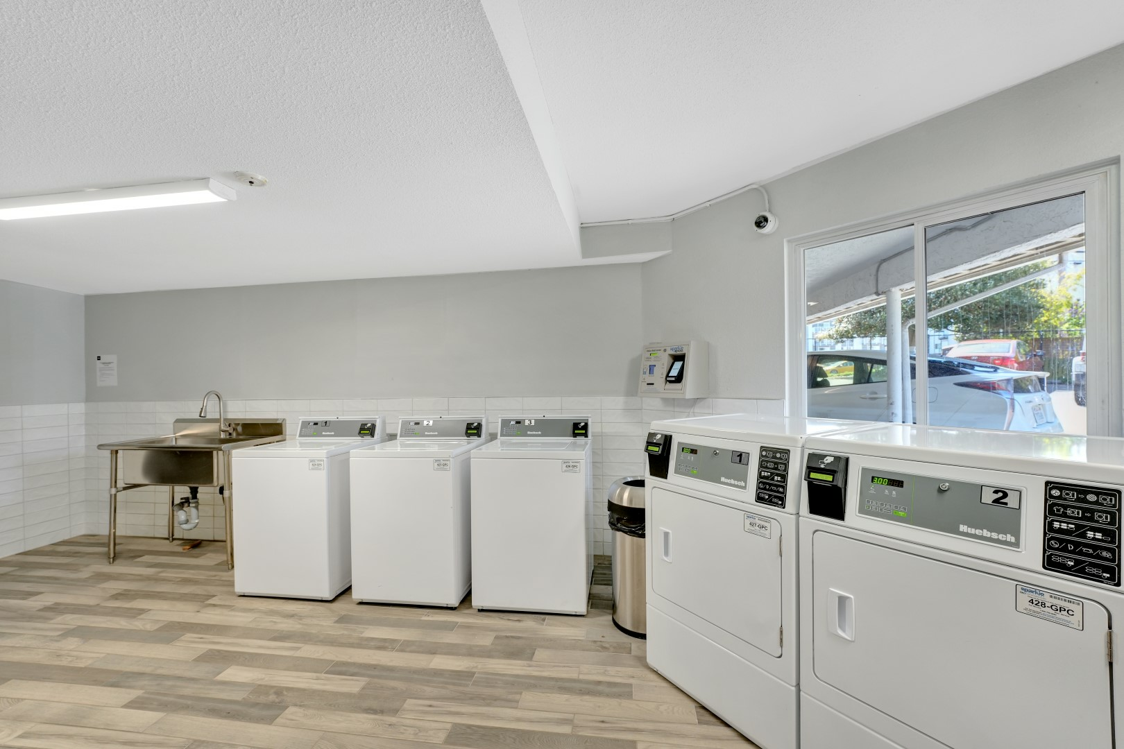 0401-465 Niagara Street, Victoria, BC, V8V 1G9 - 7
