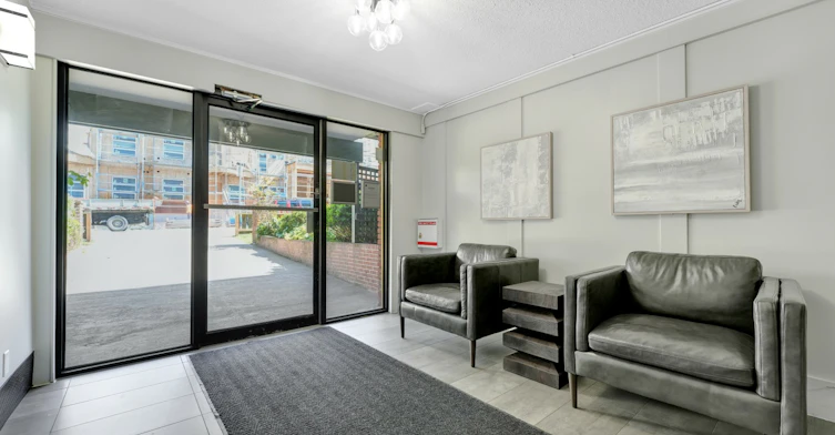 0401-465 Niagara Street, Victoria, BC, V8V 1G9 - 4