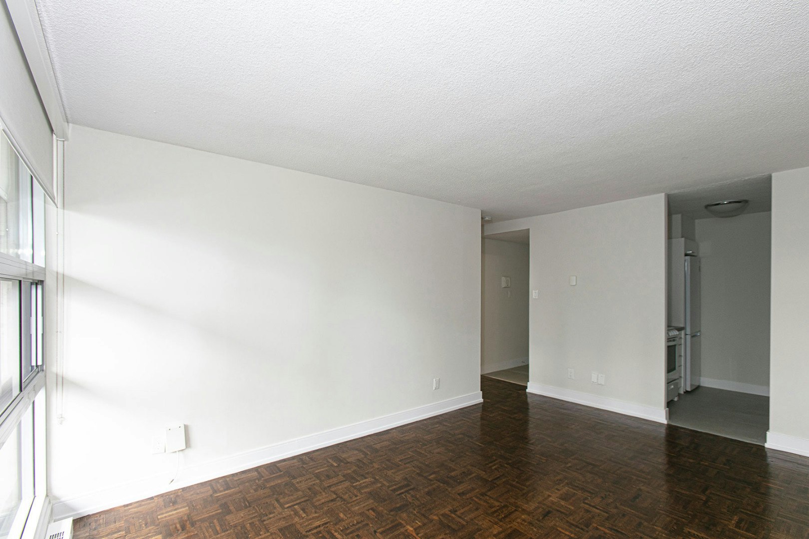 33 Isabella Street East, Toronto, ON, M4Y 2P7 - 5