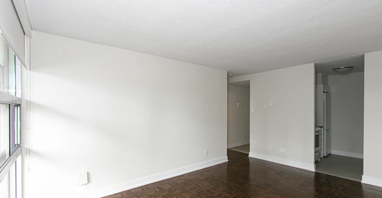 33 Isabella Street East, Toronto, ON, M4Y 2P7 - 2
