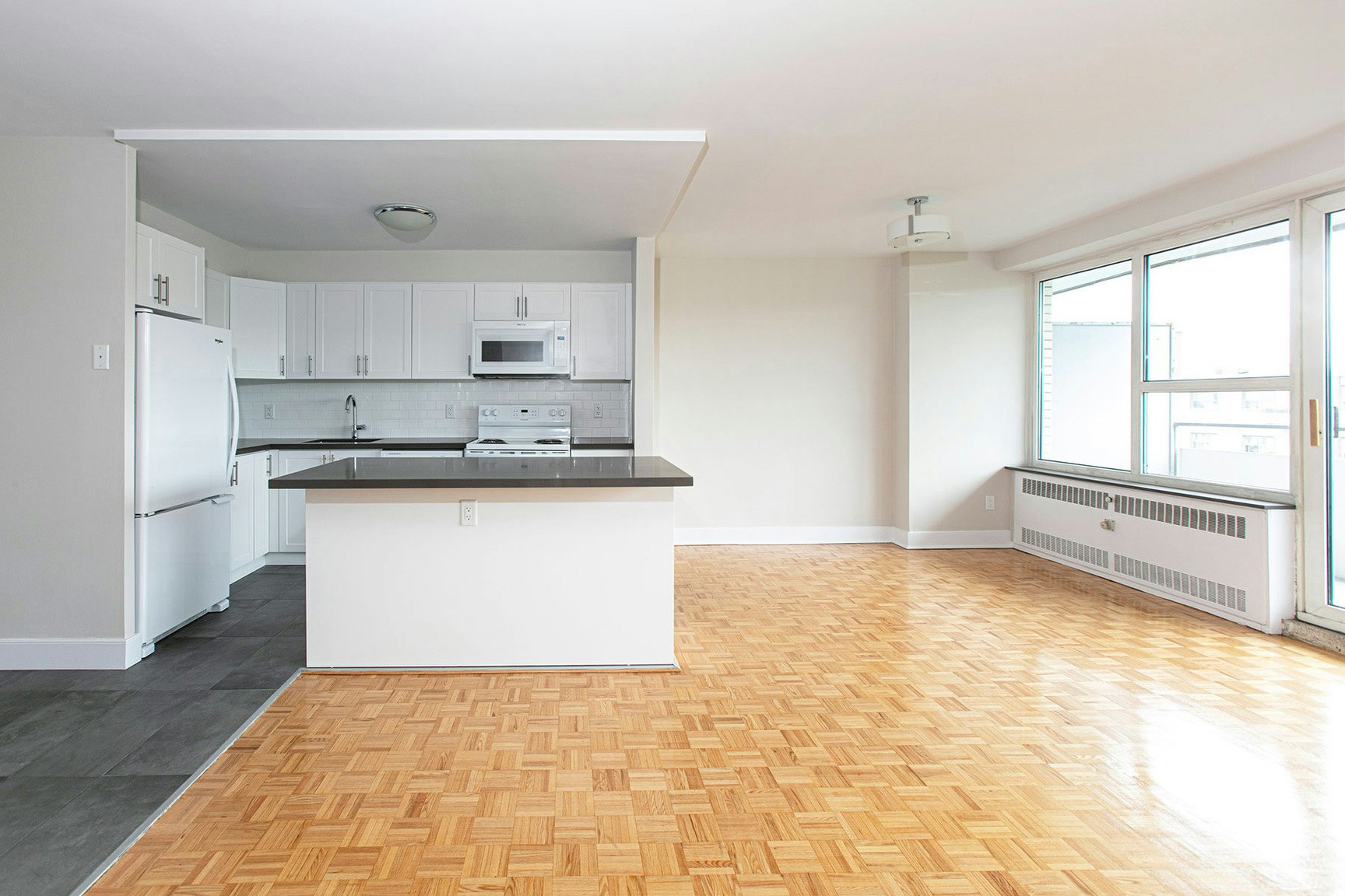 10 Shallmar Boulevard, Toronto, ON, M5N 1J4 - 2