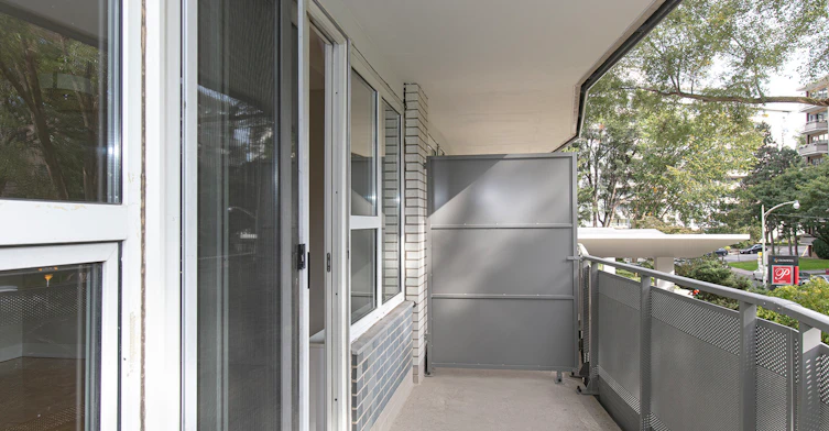 10 Shallmar Boulevard, Toronto, ON, M5N 1J4 - 7