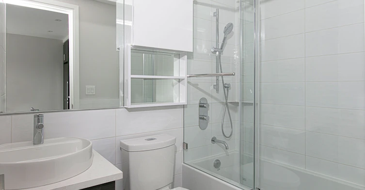 11 Walmer Road, Toronto, ON, M5R 2W9 - 3
