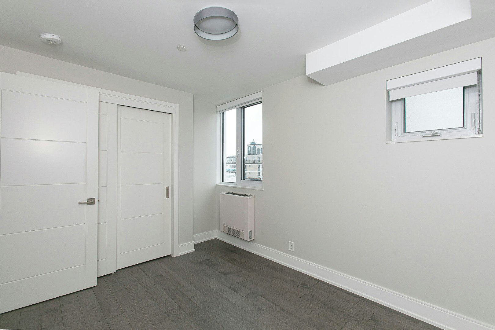 11 Walmer Road, Toronto, ON, M5R 2W9 - 2