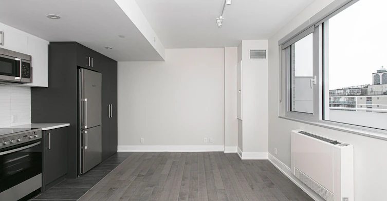 11 Walmer Road, Toronto, ON, M5R 2W9 - 4
