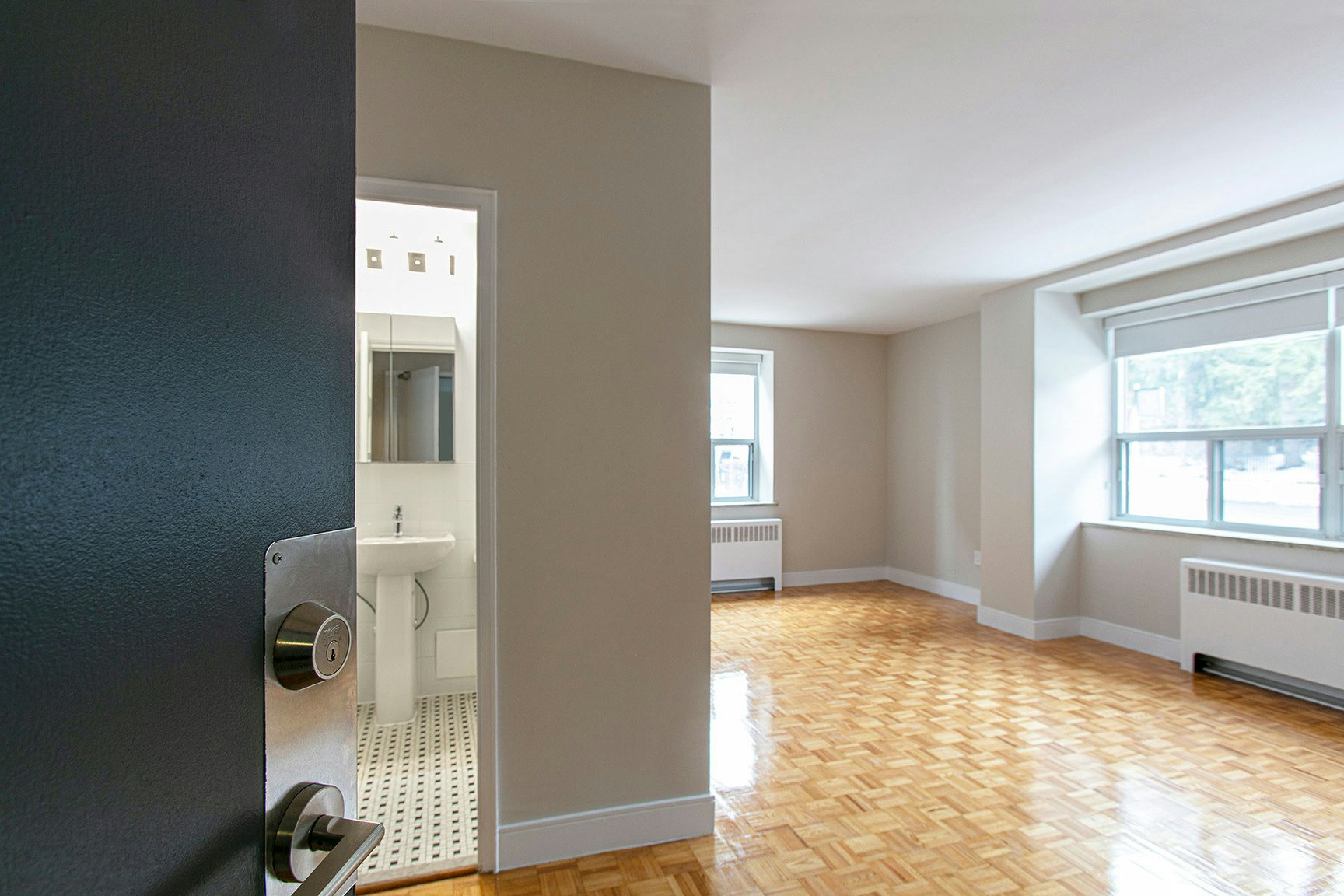 1291 Bayview Avenue, Toronto, ON, M4G 2Z9