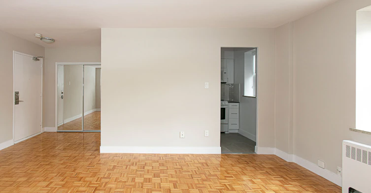 1291 Bayview Avenue, Toronto, ON, M4G 2Z9 - 4