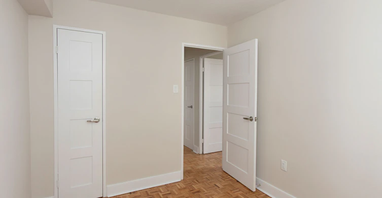 1500 Bathurst Street, Toronto, ON, M5P 3L3 - 6