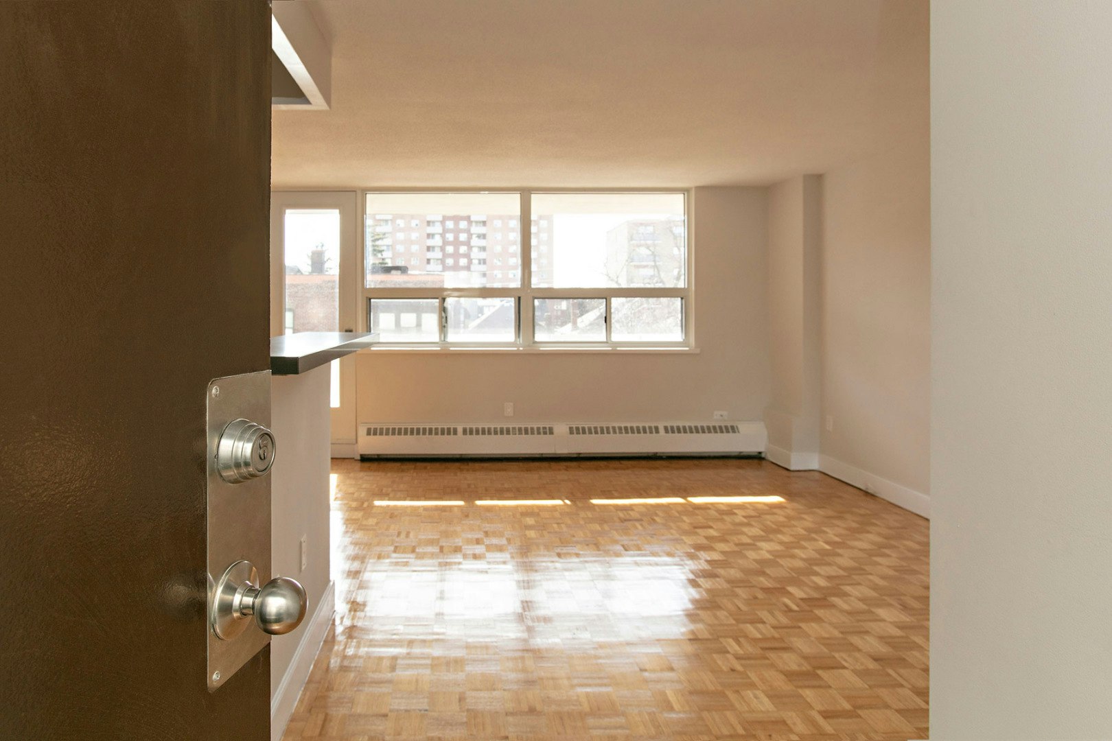 1500 Bathurst Street, Toronto, ON, M5P 3L3 - 8