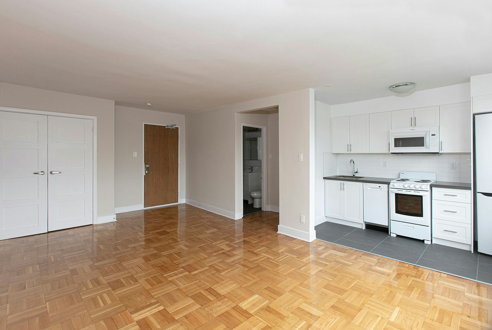 1545 Bathurst Street, Toronto, ON, M5P 3H6 - 5