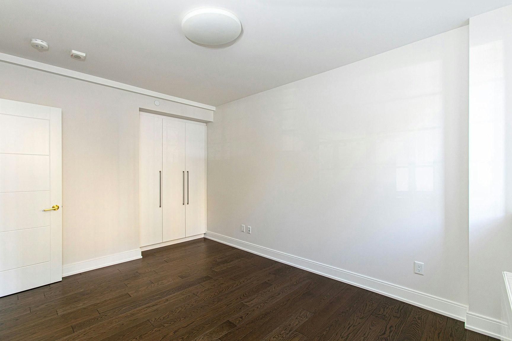 2 Clarendon Avenue, Toronto, ON, M4V 1H9 - 6