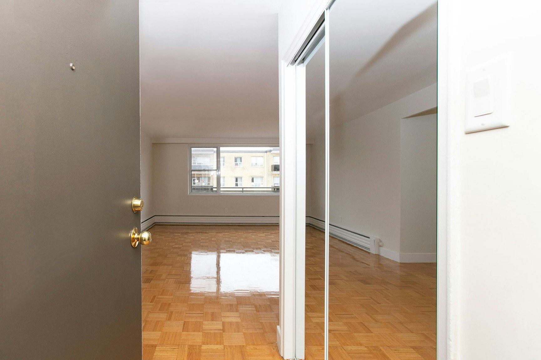 2 Grandstand Place, Toronto, ON, M4H 1E2 - 10