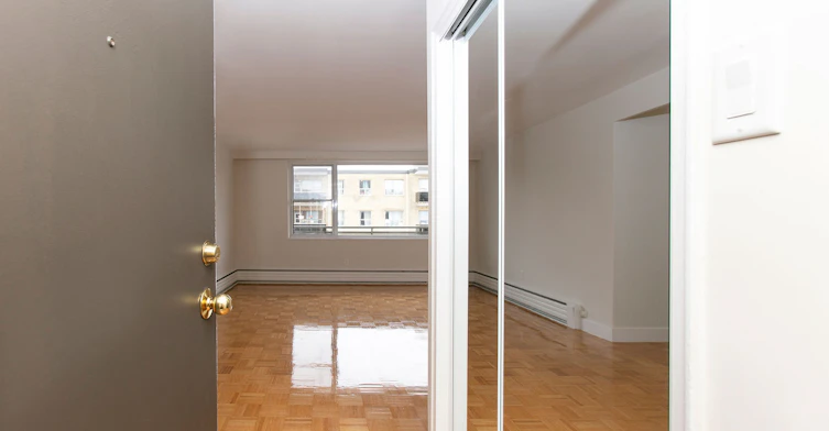 2 Grandstand Place, Toronto, ON, M4H 1E2 - 10