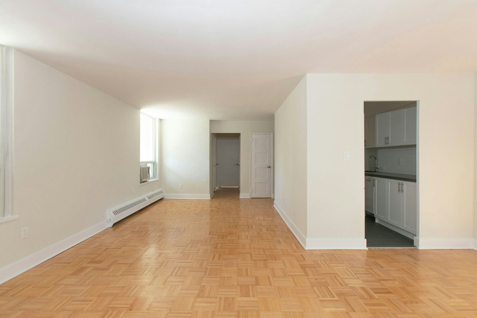 490 Eglinton Avenue East, Toronto, ON, M4P 1M4 - 2