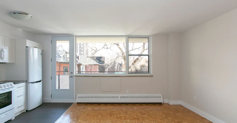 276 Saint George Street, Toronto, ON, M5R 2P6